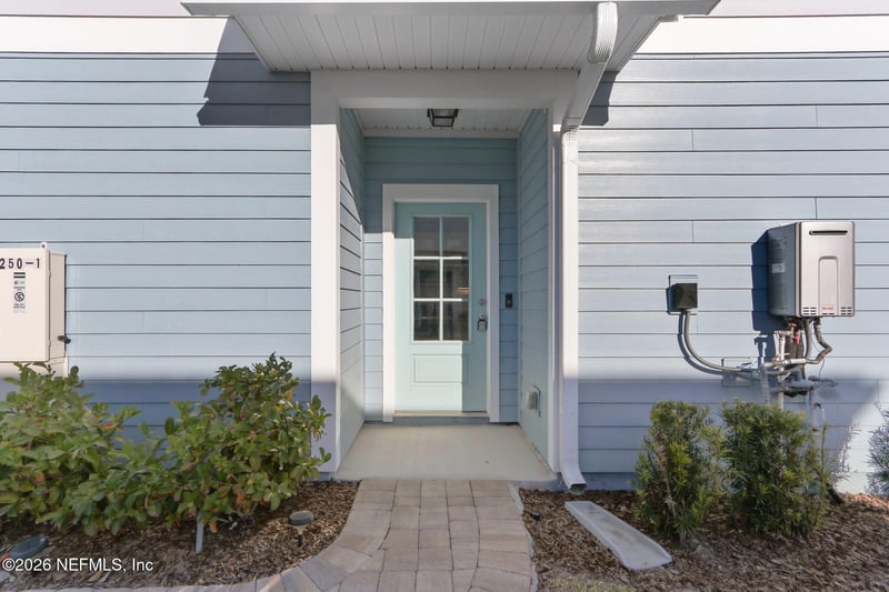 250 Brandon Lakes Dr, St Augustine, FL 32092