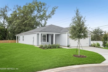 8694 Crystalline Ln, Jacksonville, FL 32221