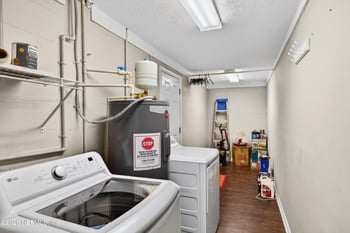 1411 Sharonwood Ln, Jacksonville, FL 32221