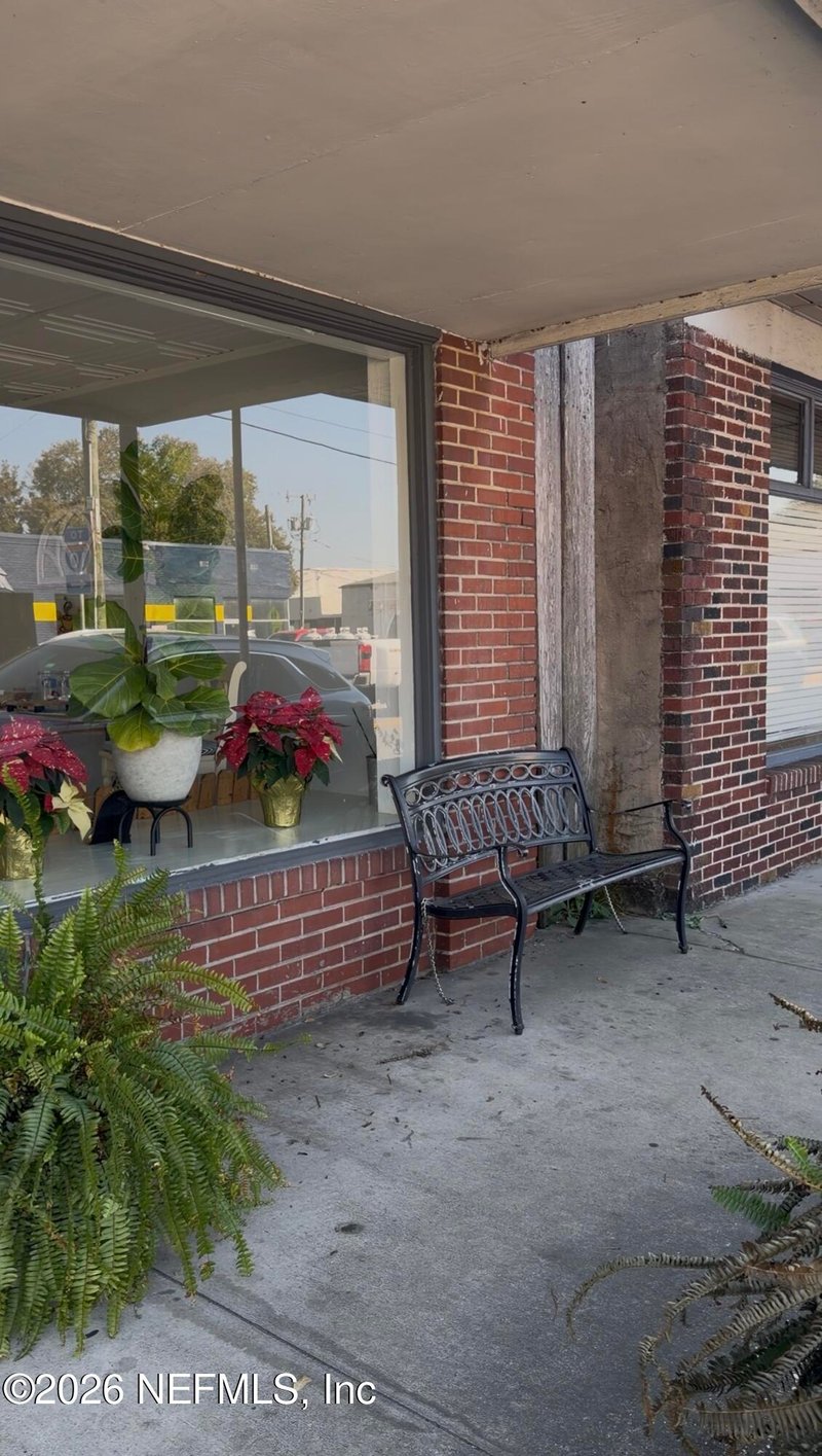 24 College St, Macclenny, FL 32063