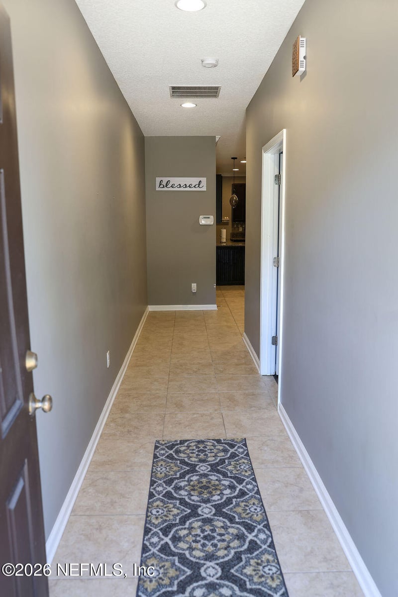 546 Hopewell Dr, Orange Park, FL 32073