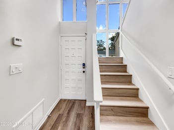 7208 Cypress Cove Rd #13, Jacksonville, FL 32244