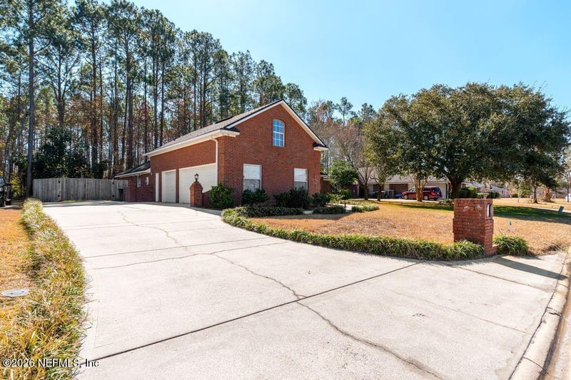 10272 Manorville Dr, Jacksonville, FL 32221