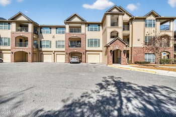 7800 Point Meadows Dr #934, Jacksonville, FL 32256