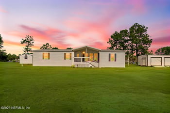 5295 Hammock Lake Dr, Jacksonville, FL 32226