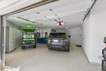 821 Queens Harbor Blvd, Jacksonville, FL 32225