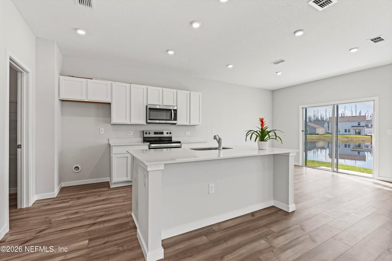 14828 Macadamia Ln, Jacksonville, FL 32218