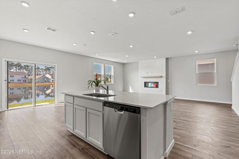 14828 Macadamia Ln, Jacksonville, FL 32218