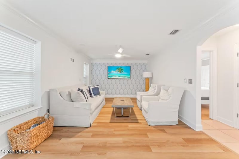 614 6th Ave, Jacksonville Beach, FL 32250