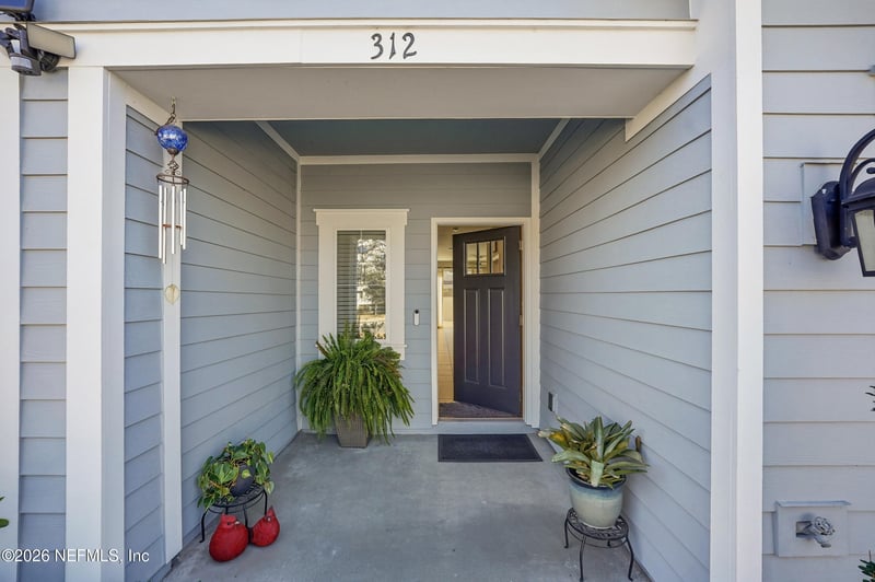 312 Anthony Dr, Jacksonville, FL 32218