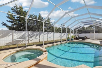 8 Laramie Dr, Palm Coast, FL 32137