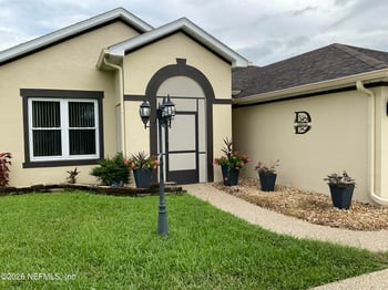 8 Laramie Dr, Palm Coast, FL 32137