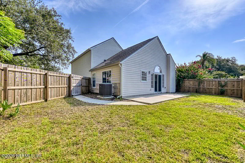 7728 Lynchburg Ct, Jacksonville, FL 32277