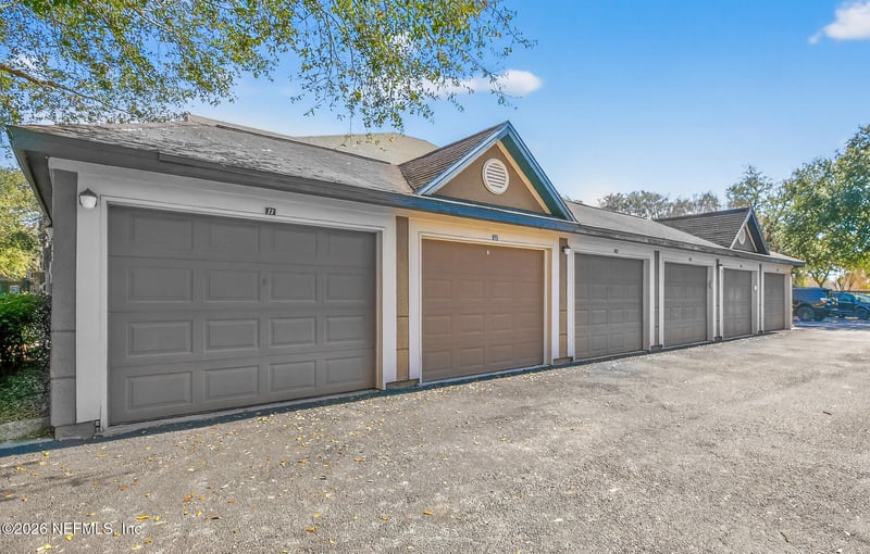 10961 Burnt Mill Rd #1437, Jacksonville, FL 32256