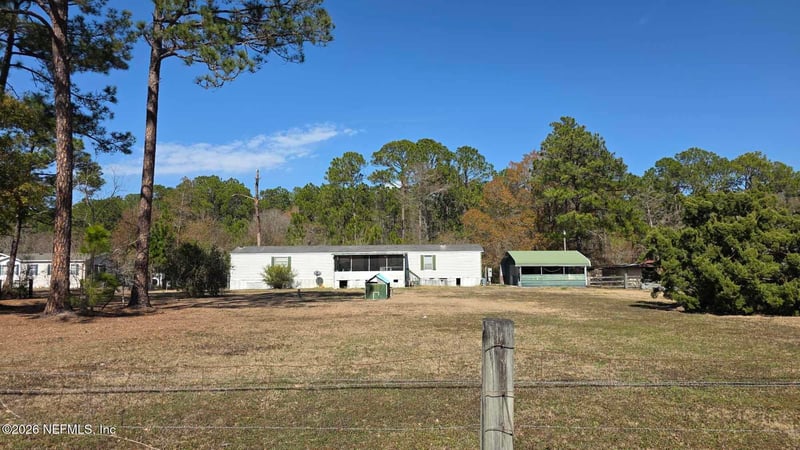 16517 Village Green Dr, Jacksonville, FL 32234