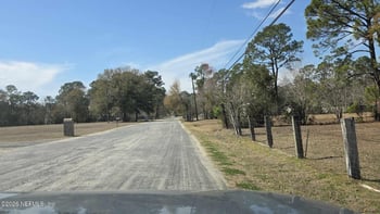 16517 Village Green Dr, Jacksonville, FL 32234