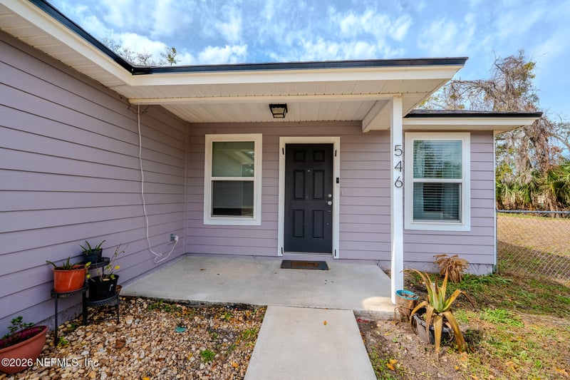 546 Monty Ln, Jacksonville, FL 32225