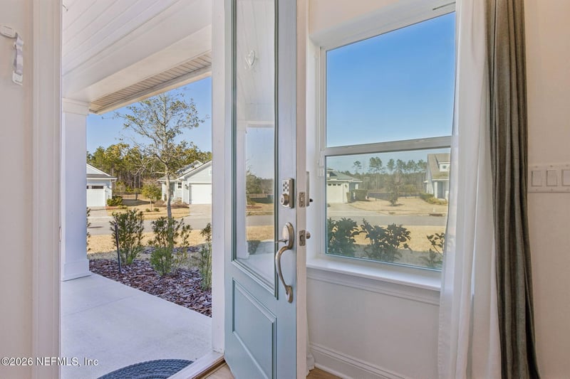 290 Creekmore Dr, St Augustine, FL 32092