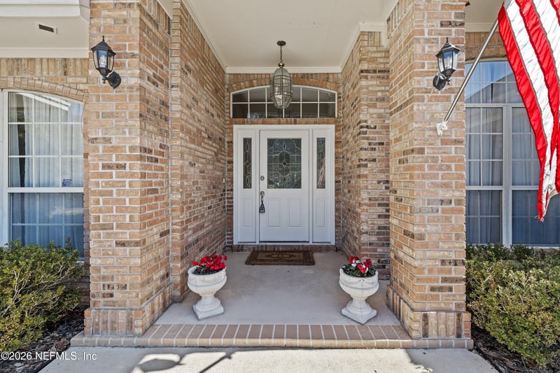 2141 Broad Water Dr, Jacksonville, FL 32225