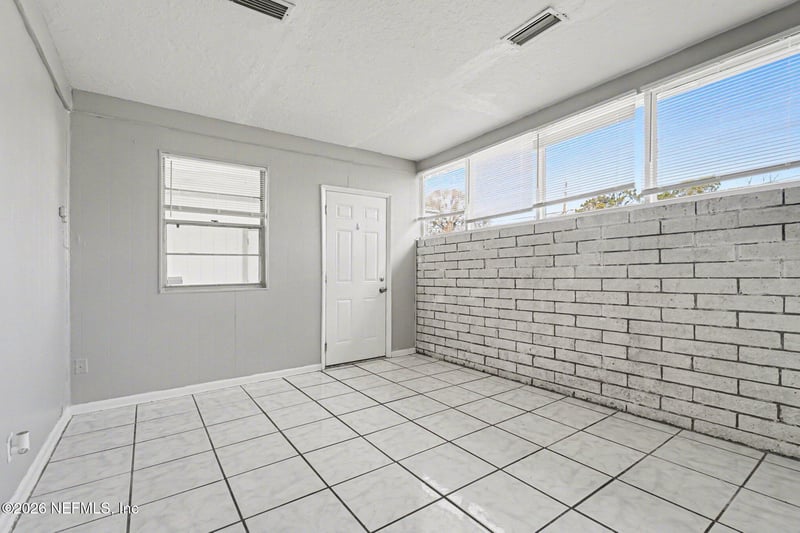 4852 Hatteras Rd, Jacksonville, FL 32208