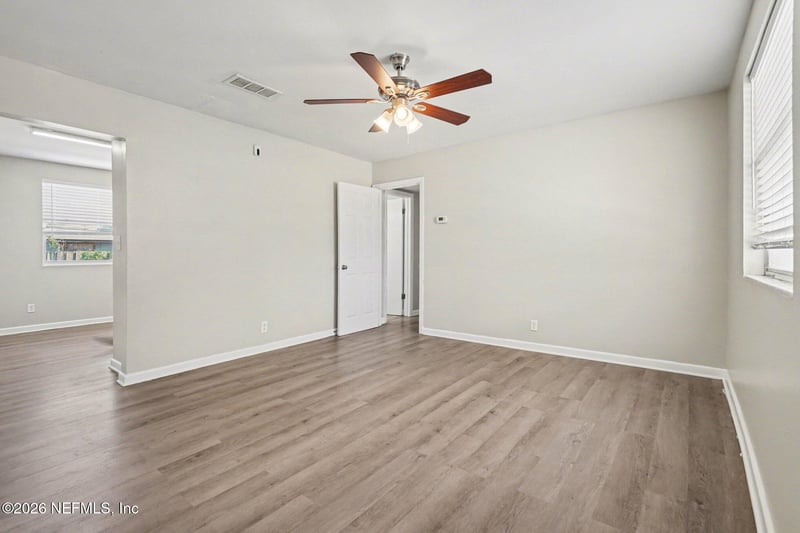 11325 Soforenko Dr, Jacksonville, FL 32218