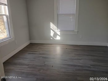 299 48th St, Jacksonville, FL 32208