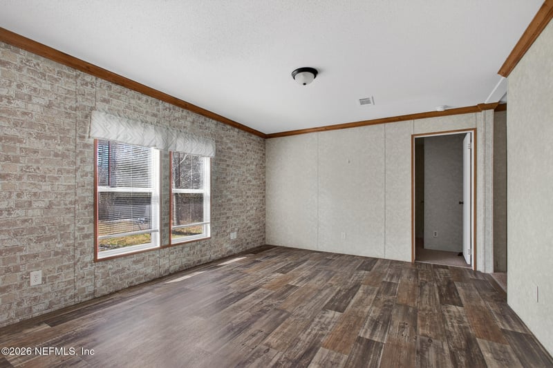 69 Azalea Ave, Middleburg, FL 32068