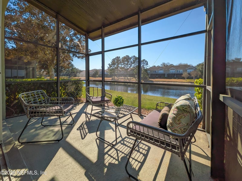 7482 Red Crane Ln, Jacksonville, FL 32256