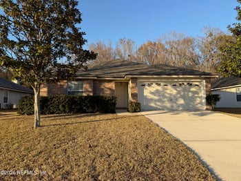 2724 Secret Harbor Dr, Orange Park, FL 32065