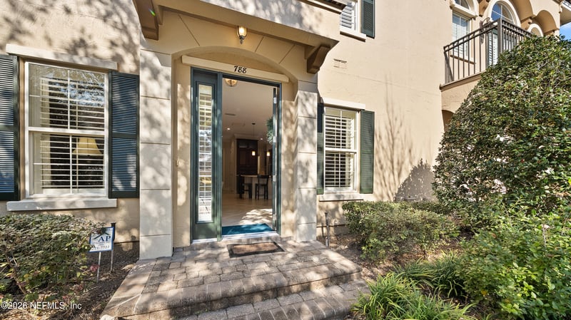 788 Providence Island Ct, Jacksonville, FL 32225