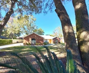 421 Chicopee Ct, Jacksonville, FL 32259