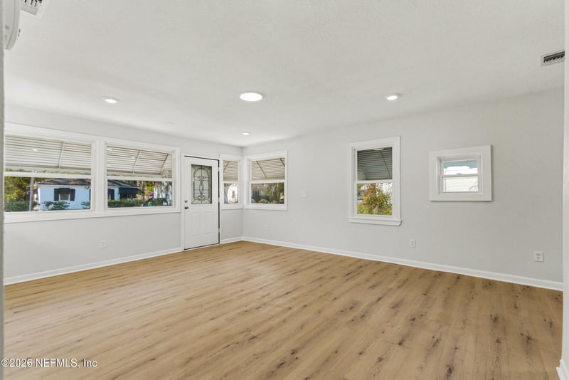 933 Ontario St, Jacksonville, FL 32254