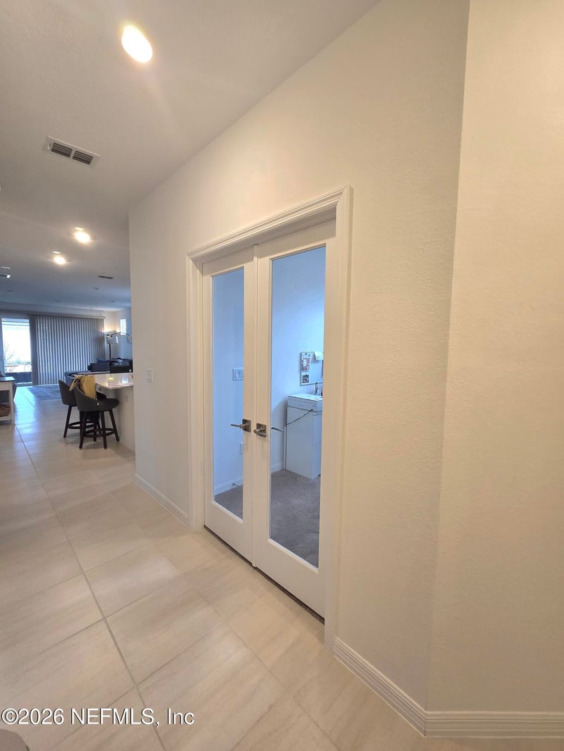 20 Fairlake Cir, St Augustine, FL 32092