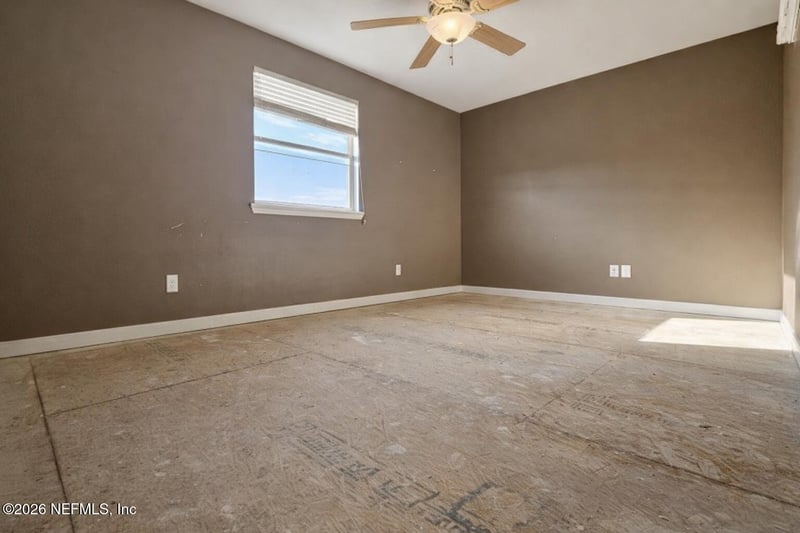 217 Amber Ridge Rd, Jacksonville, FL 32218