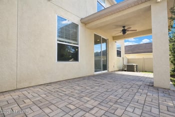 217 Amber Ridge Rd, Jacksonville, FL 32218