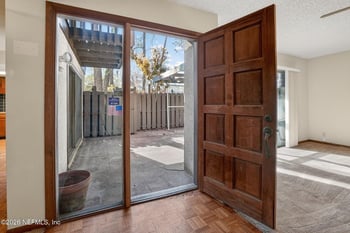 10519 Bigtree Cir, Jacksonville, FL 32257