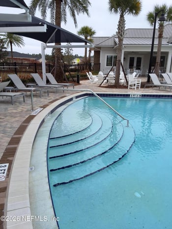 20 Fairlake Cir, St Augustine, FL 32092