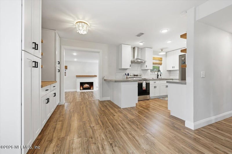 1203 16th Ave, Jacksonville Beach, FL 32250