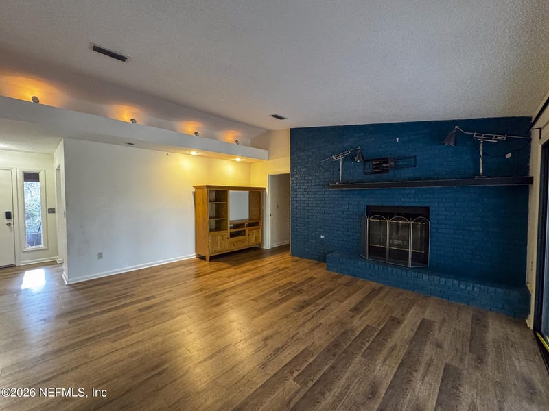 114 Mandarin Lake Rd, Melrose, FL 32666