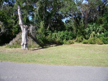 5442 Ervin St, Fernandina Beach, FL 32034