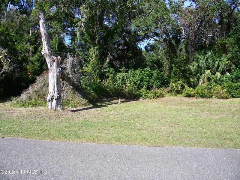 5442 Ervin St, Fernandina Beach, FL 32034