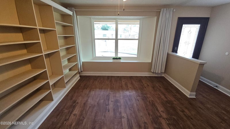 4978 Lofty Pines Cir, Jacksonville, FL 32210