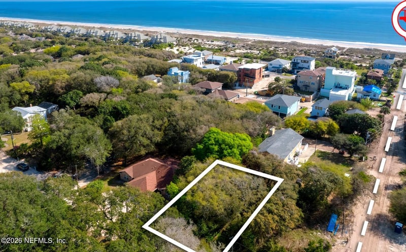 5442 Ervin St, Fernandina Beach, FL 32034