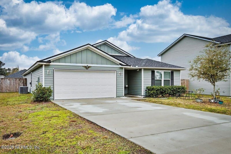 1038 Fleming St, Fleming Island, FL 32003