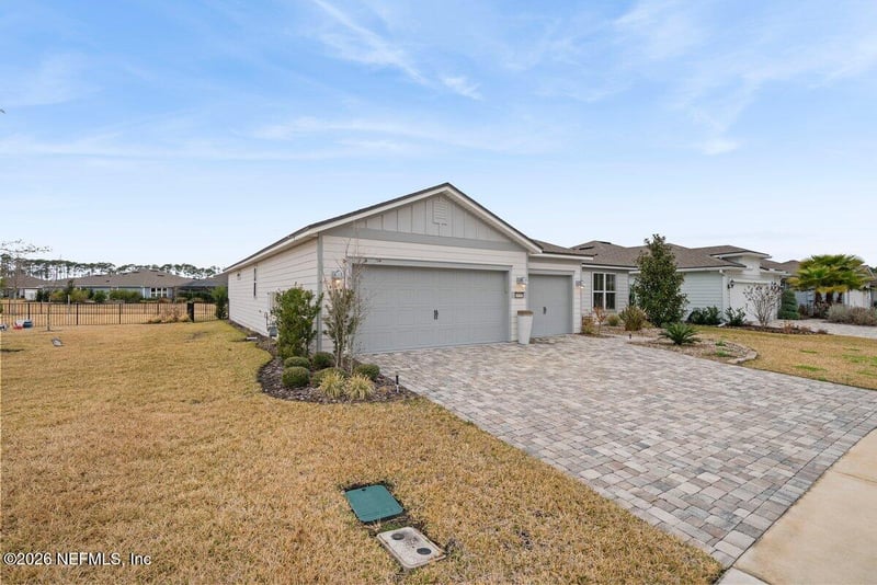 10787 Town View Dr, Jacksonville, FL 32256