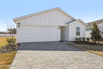 55 Ararat Dr, Palm Coast, FL 32137