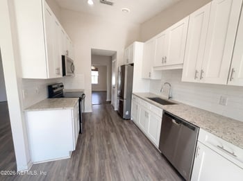 10945 Steeding Horse Dr, Jacksonville, FL 32257