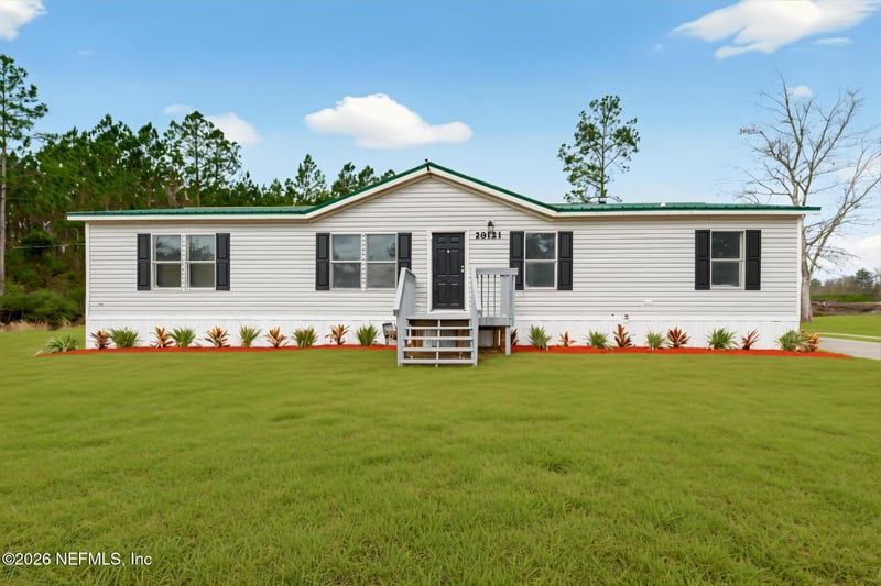 28121 Jackson Trl, Hilliard, FL 32046