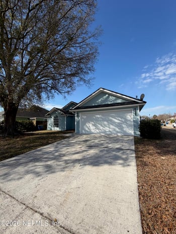 424 Casheros Cove Dr, Jacksonville, FL 32225