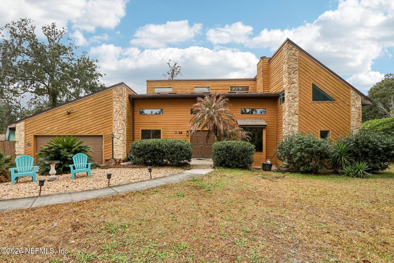 98 Swimming Pen Dr, Middleburg, FL 32068